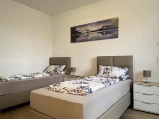 Ferienwohnung in Heselbach mit Grill, Whirlpool und Garten - Wackersdorf - 9