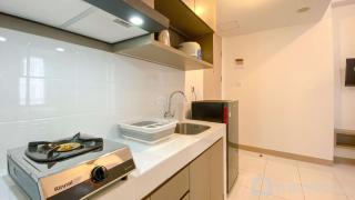 Classic 2BR at Tokyo Riverside PIK 2 Apartment By Travelio - Rawalembang - 7
