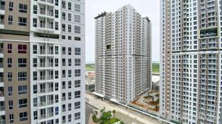 Classic 2BR at Tokyo Riverside PIK 2 Apartment By Travelio - Rawalembang - 8