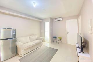 Nice Comfortable 2BR Apartment at Bassura City By Travelio - 9