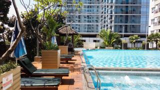 Comfort and Stylish Studio Signature Park Tebet Apartment By Travelio - Giacarta - 0