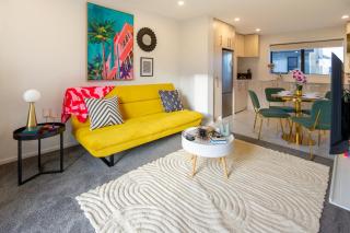 Beachfront 2BR Retreat with Stunning Views - 4