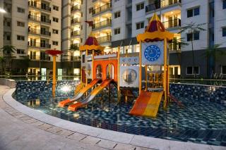 Well Design and Homey Studio Signature Park Grande Apartment By Travelio - Giacarta - 5
