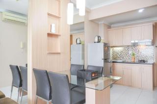 Comfort Stay 2BR at Signature Park Tebet Apartment By Travelio - 9
