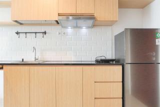 Minimalist and Cozy Studio West Vista Apartment By Travelio - Jakarta - 3