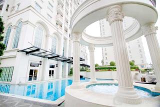 Homey and Comfort Stay 2BR Bellezza Apartment By Travelio - Jakarta - 6
