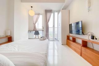 Cozy Living Studio at Tokyo Riverside PIK 2 Apartment By Travelio - Rawalembang - 0