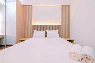 Best Deal and Comfort Designed 2BR Transpark Cibubur Apartment By Travelio - Depok - 0