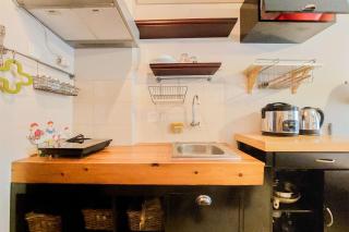 Best Deal and Restful Studio at Serpong Greenview Apartment By Travelio - Tangerang - 3