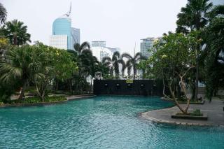 Comfortable and High Floor 2BR Apartment at Thamrin Residence By Travelio - 4