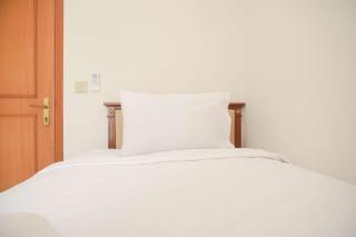 Homey and Cozy Stay 2BR Puri Casablanca Apartment By Travelio - Jakarta - 4