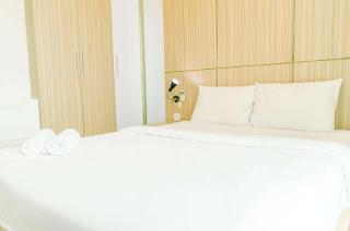 Comfort and Minimalist 1BR at Tree Park City BSD Apartment By Travelio - 3