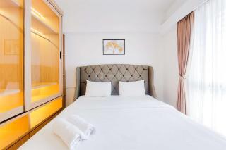 Nice and Homey Living 3BR at Sky House BSD Apartment By Travelio - 0