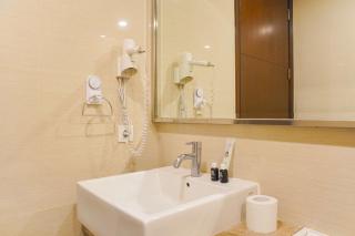 Nice and Warm 2BR Apartment Casa Grande Residence By Travelio - Jakarta - 5