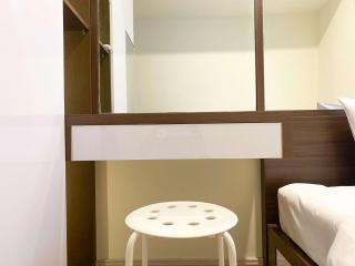 Spacious and Homey 2BR with Extra Room at Meikarta Apartment By Travelio - Cikarang - 3