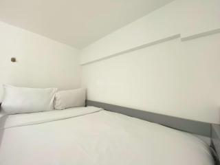 Cozy Stay Studio at Sayana Bekasi Apartment By Travelio - Bekasi - 9