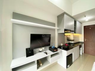 Cozy Stay Studio at Sayana Bekasi Apartment By Travelio - Bekasi - 6