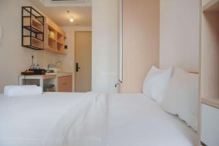 Cozy Stay Studio at 39th Floor Tokyo Riverside PIK 2 Apartment By Travelio - Rawalembang - 1
