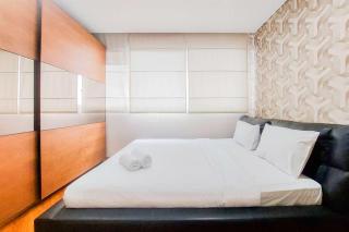 Homey and Modern 1BR at Paddington Heights Apartment By Travelio - Tangerang - 8