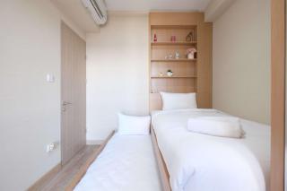 Spacious 2BR Combined Tokyo Riverside PIK 2 Apartment By Travelio - Rawalembang - 1