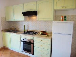 Elegante Ferienwohnung am Meer, komfortabel eingerichtet, Klimaanlage und Waschmaschine - Valledoria - 6