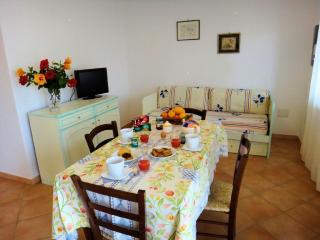 Elegante Ferienwohnung am Meer, komfortabel eingerichtet, Klimaanlage und Waschmaschine - Valledoria - 1