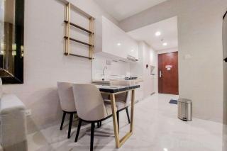 Scenic and Restful 2BR Sky House BSD Apartment By Travelio - Tangerang - 8