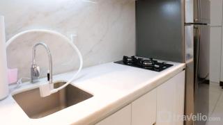 Spacey and Homey 2BR at Supermall Mansion Apartment By Travelio - Surabaya - 2