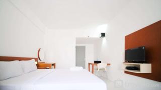 Homey Studio Apartment at Dian Regency By Travelio - Surabaia - 9