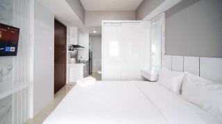 Nice and Comfy Studio Grand Dharmahusada Lagoon Apartment By Travelio - 1