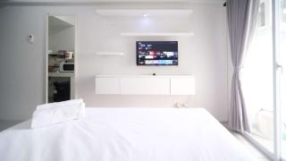 Well Furnished and Homey Studio (No Kitchen) Apartment at Suncity Residence By Travelio - Sidoarjo - 6