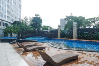 Modern and Comfy Studio at Grand Sungkono Lagoon Apartment By Travelio - Surabaya - 2