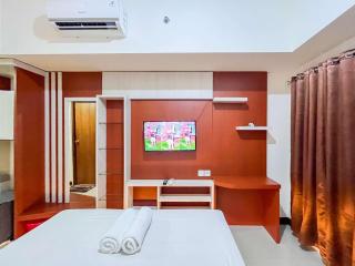 Minimalist Studio Vida View Makassar Apartment By Travelio - Pampang - 2