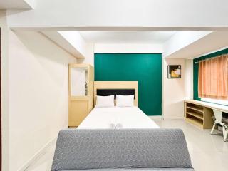 Spacious Studio Room at Vida View Makassar Apartment By Travelio - Pampang - 9