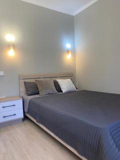 3 rooms Orange apartment - 8