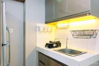 Enjoyable 2BR at Springlake Summarecon Bekasi Apartment By Travelio - Bekasi - 3