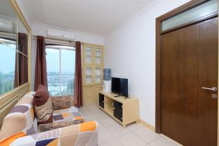 Good and Nice 1BR at Bogor Valley Apartment By Travelio - Bogor - 3