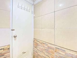 Modest 2BR Apartment at Suites @Metro By Travelio - Bandung - 9