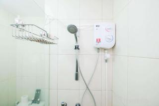 Simply Good Studio Room Apartment at Springlake Summarecon By Travelio - Bekasi - 9