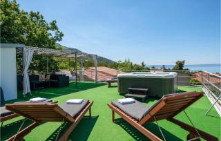 Four-Bedroom Holiday Home In Bast - 1