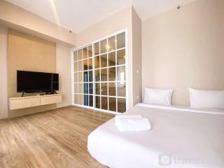 Cozy and Simple Big Studio Vasanta Innopark Apartment By Travelio - Bekasi - 0