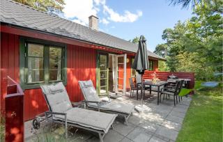 3 Bedroom Cozy Home In Nexø - 9