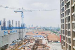 Minimalist Studio at Sky House Alam Sutera Apartment By Travelio - Tangerang - 9