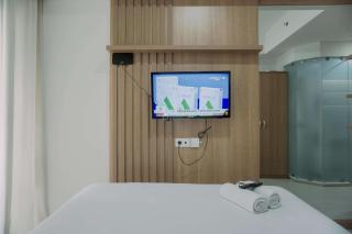 Modern Studio at Pacific Garden - Campus Town @Alam Sutera Apartment By Travelio - Tangerang - 3