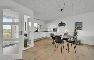 Awesome Apartment In Ringkøbing - 6