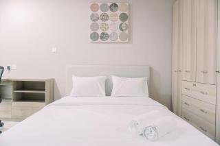 Nice and Modern Studio Apartment B Residence By Travelio - 2