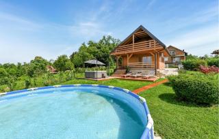 Gorgeous Home In Glogovec Zagorski - Velika Horvatska - 0