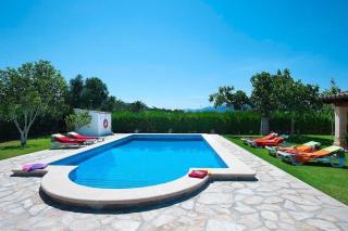 Schönes Ferienhaus In Alcúdia Mit Großem Pool - 4