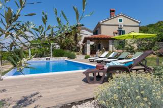 Ferienhaus mit Privatpool für 4 Personen 2 Kinder ca 90 m in Viskovici, Istrien Bucht von Raša - Viskovići - 0
