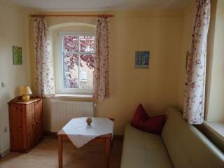 Ferienhaus mit Garten, Weinlaube und Aussenpool - Grimma - 4